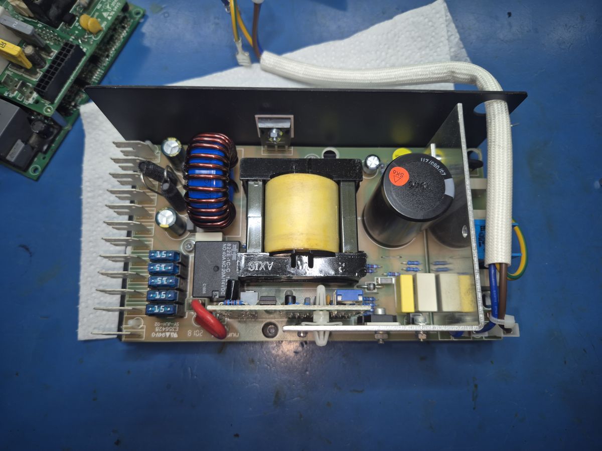 Carte Camping-Car Transformateur 220V/12V