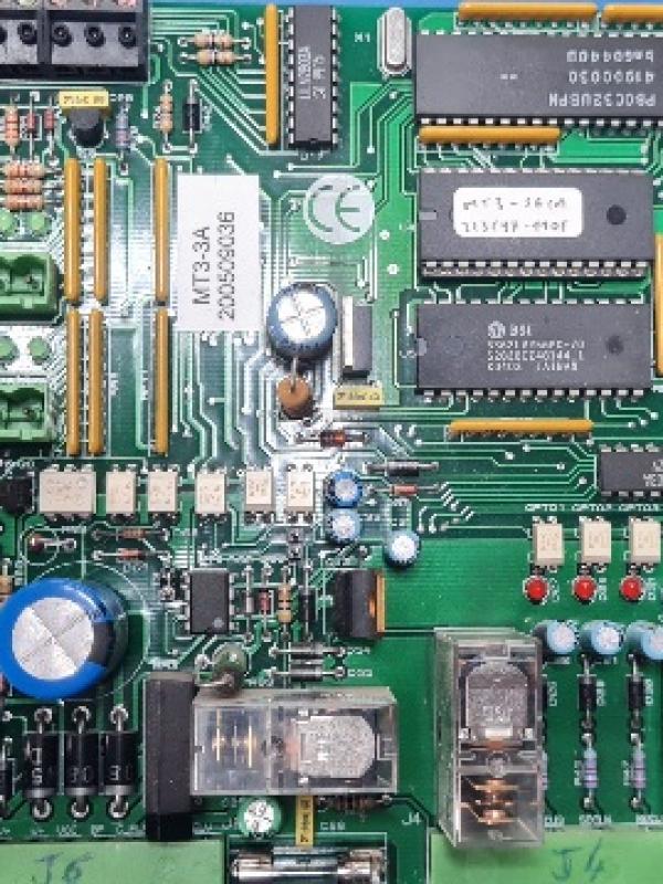 Carte Électronique de Monte-Charge