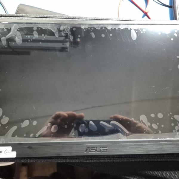 Écran ASUS